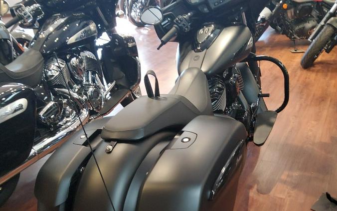 2025 Indian Motorcycle® Chieftain® Dark Horse®
