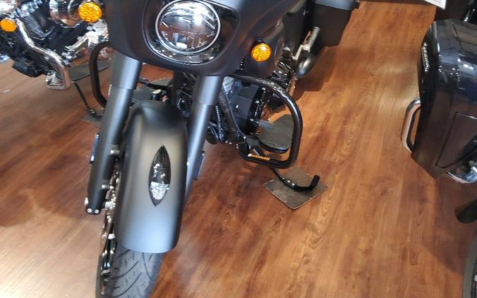 2025 Indian Motorcycle® Chieftain® Dark Horse®