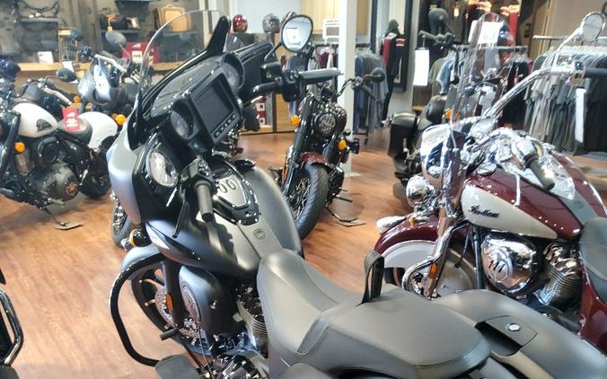 2025 Indian Motorcycle® Chieftain® Dark Horse®