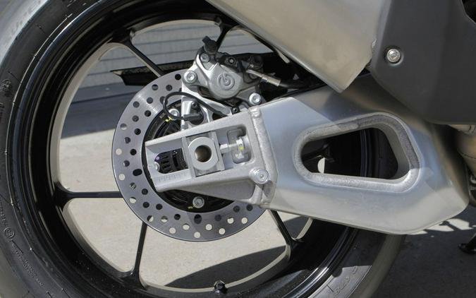 2027 Aprilia Tuono V4 Factory 1100