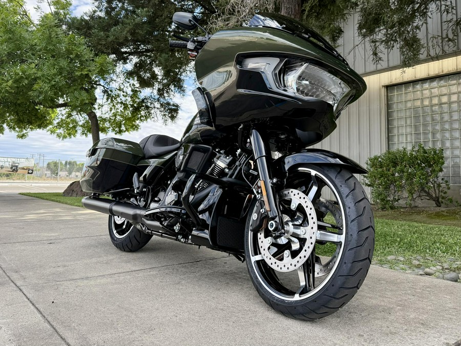 FLTRX 2026 Road Glide®