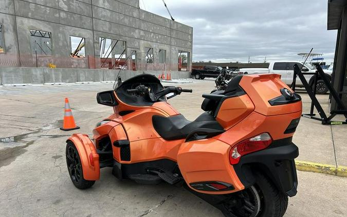 2019 Can-Am® Spyder® RT Limited Dark