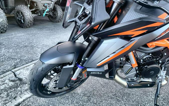 2026 KTM 1390 SUPER DUKE R EVO