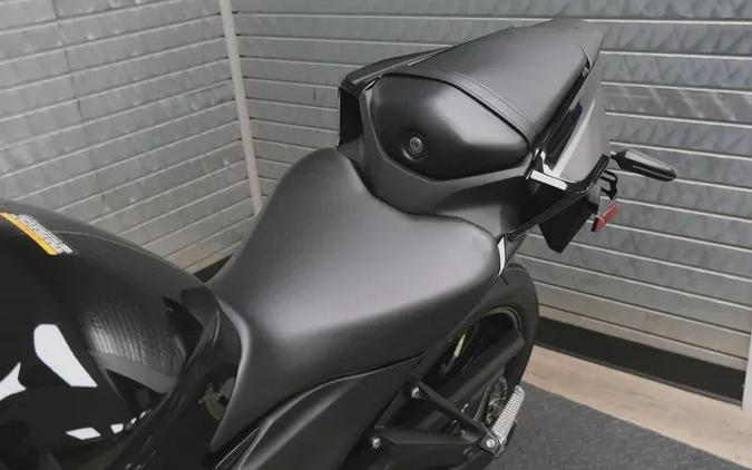 2026 YAMAHA YZFR3 ABS