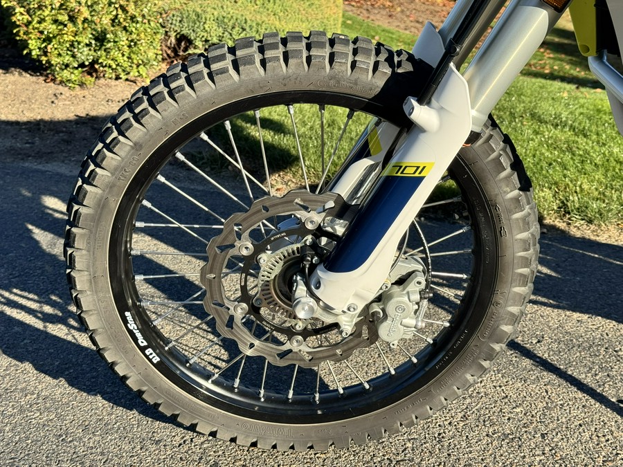2016 Husqvarna Motorcycles 701 Enduro