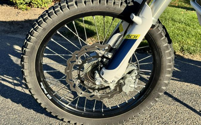 2016 Husqvarna Motorcycles 701 Enduro
