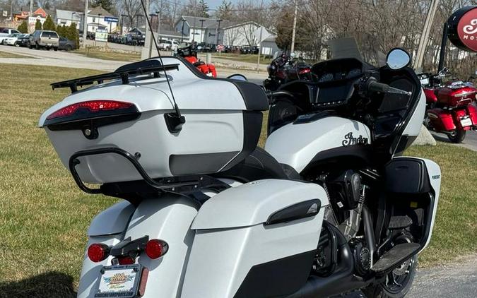 2024 Indian Motorcycle® Pursuit® Dark Horse® w/PowerBand Audio Pkg Icon Ghost White Metallic Smoke