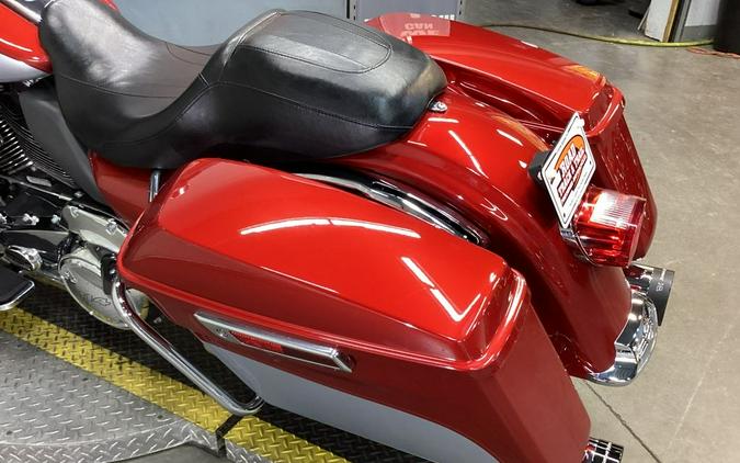 2019 Harley-Davidson® FLTRU - Road Glide® Ultra