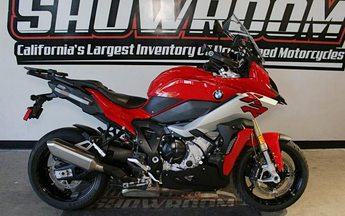 2021 BMW S 1000 XR Racing Red