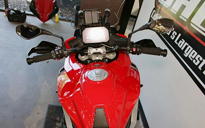 2021 BMW S 1000 XR Racing Red