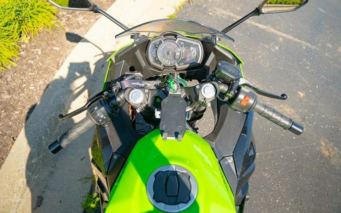 2023 Kawasaki Ninja 400 KRT