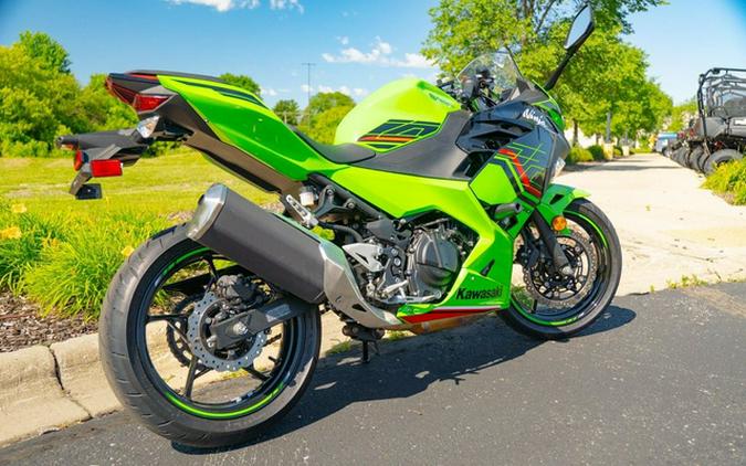 2023 Kawasaki Ninja 400 KRT