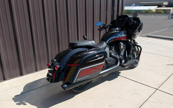 2026 Indian Motorcycle® Challenger Dark Horse Signature Series Abyss Metallic / Red Allert