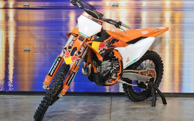 2024 KTM 450 SX-F Factory Edition First Look [17 Fast Facts]