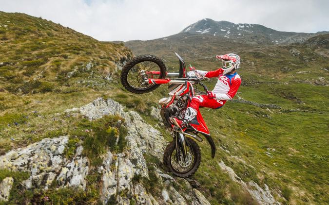 2026 BETA 300 Xtrainer - B203244