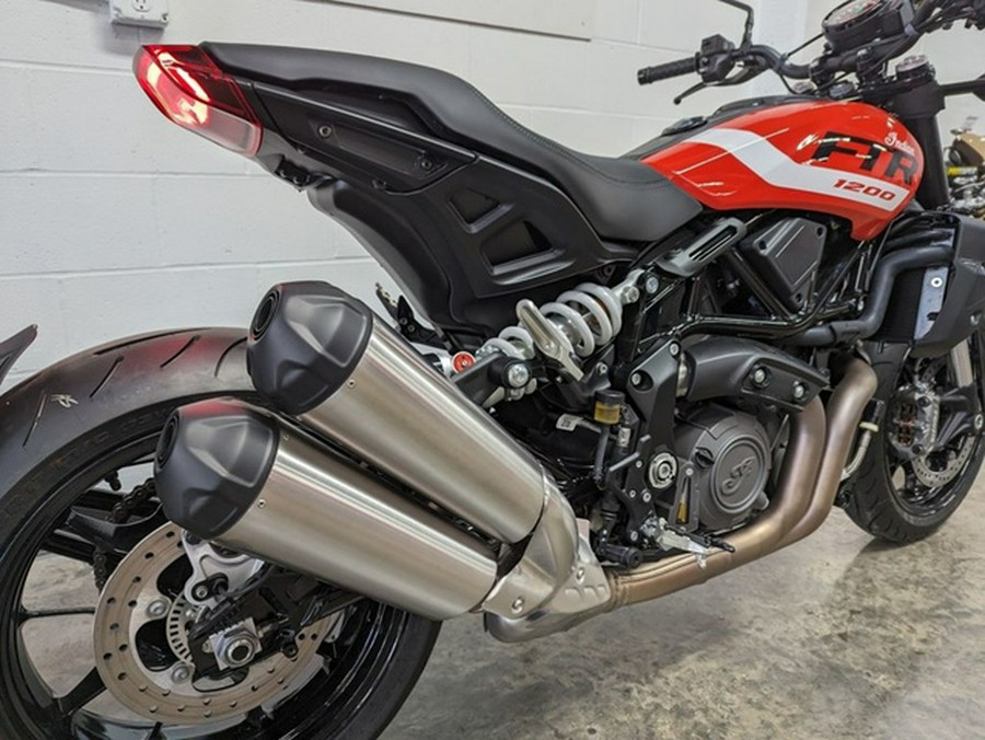 2024 Indian FTR Indy Red/Black