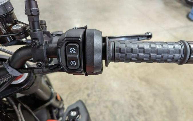 2024 Indian FTR Indy Red/Black