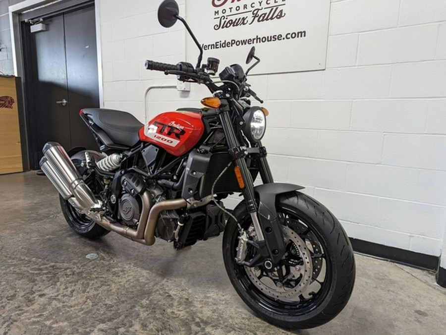 2024 Indian FTR Indy Red/Black