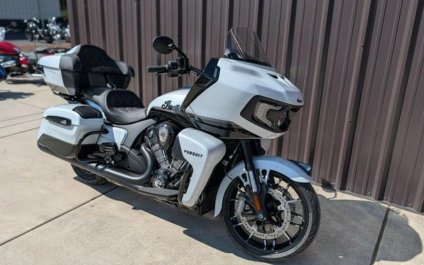 2026 Indian Motorcycle® Pursuit® Dark Horse® 112 w/ PowerBand Audio Ghost White Metallic with Black