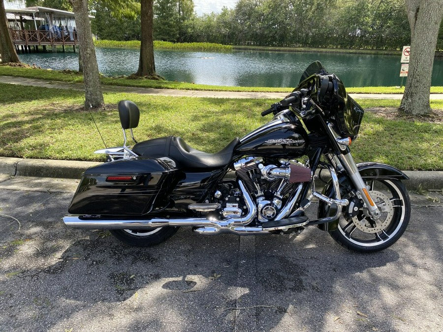 2016 Harley-Davidson Street Glide Special