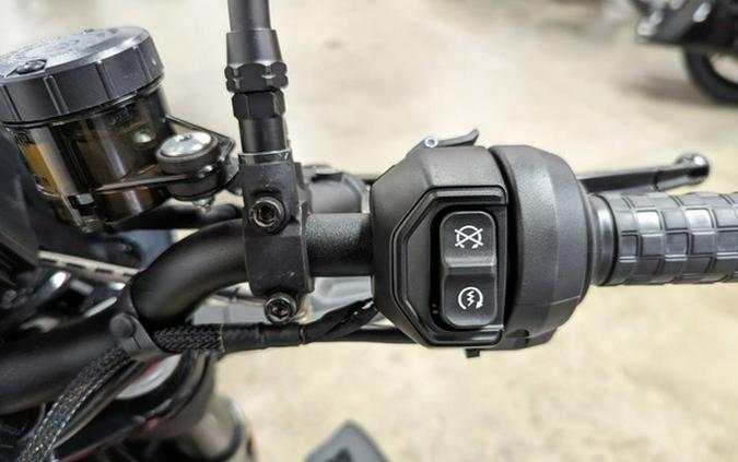 2024 Indian FTR Sport Storm Gray/Red