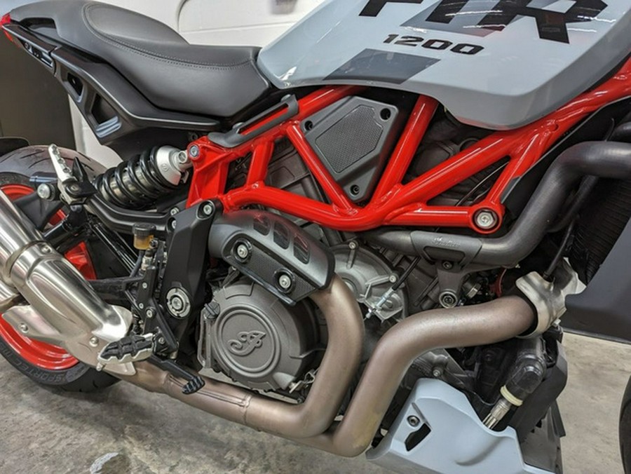 2024 Indian FTR Sport Storm Gray/Red