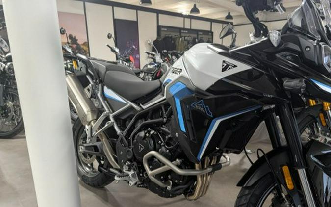 2026 Triumph Tiger 900 Alpine Edition