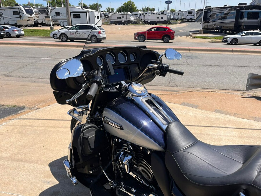 FLHTCUTG 2019 Tri Glide® Ultra