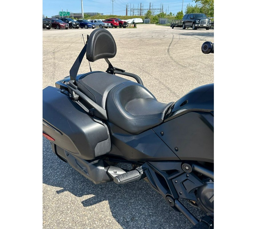 2017 Can-Am™ Spyder F3 Base