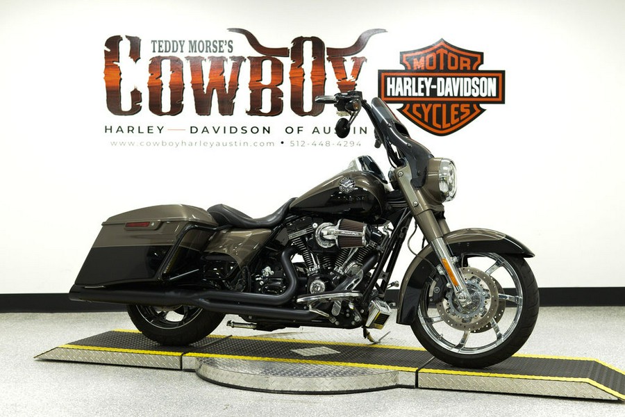 2014 Harley-Davidson® FLHRSE - CVO™ Road King®