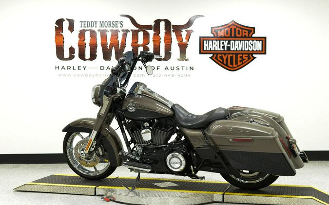 2014 Harley-Davidson® FLHRSE - CVO™ Road King®