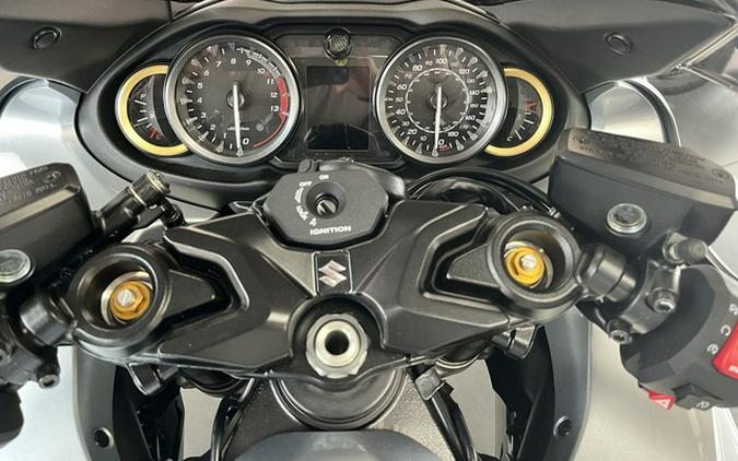 2025 Suzuki Hayabusa 1340