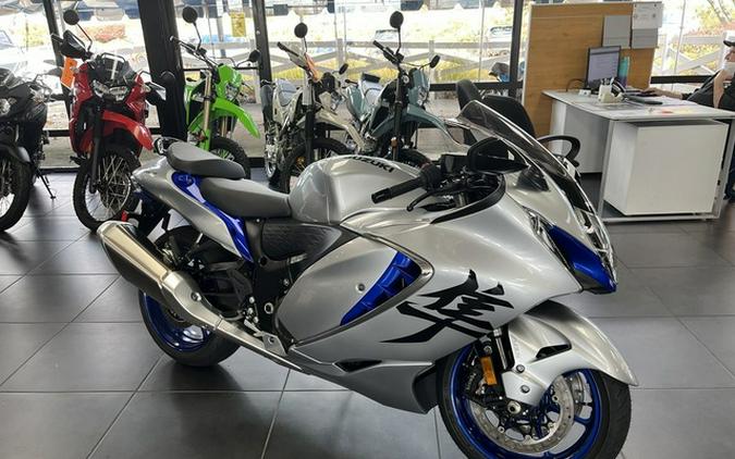2025 Suzuki Hayabusa 1340