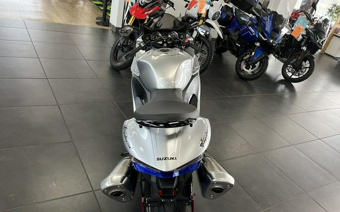 2025 Suzuki Hayabusa 1340