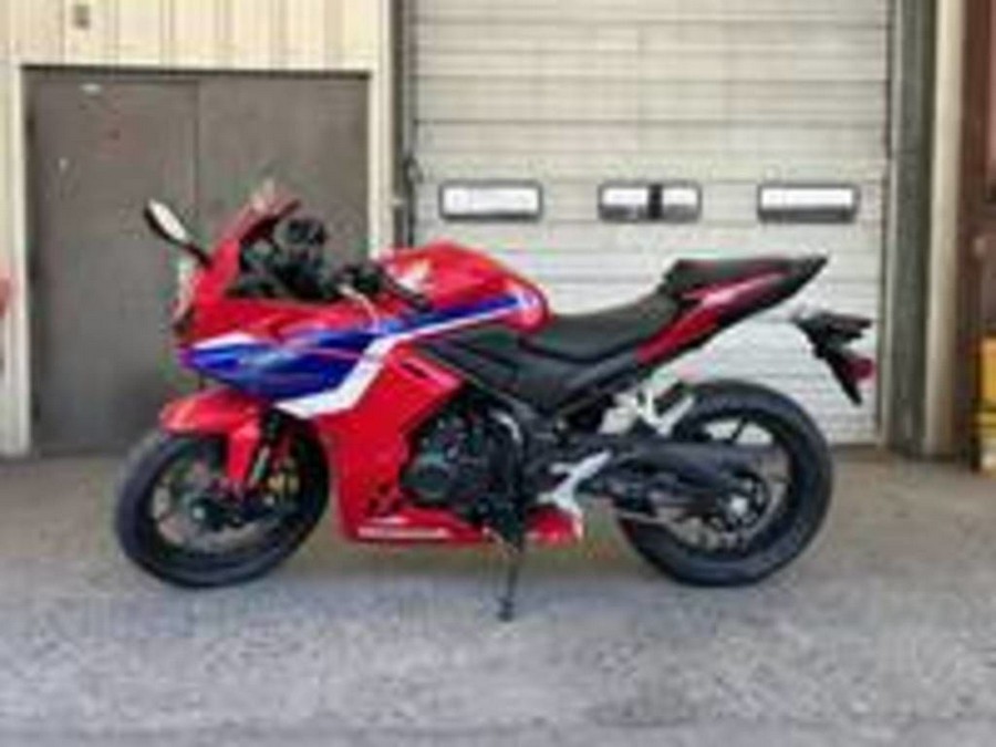 2025 Honda® CBR500R