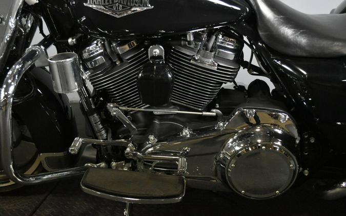 2022 Harley-Davidson Road King