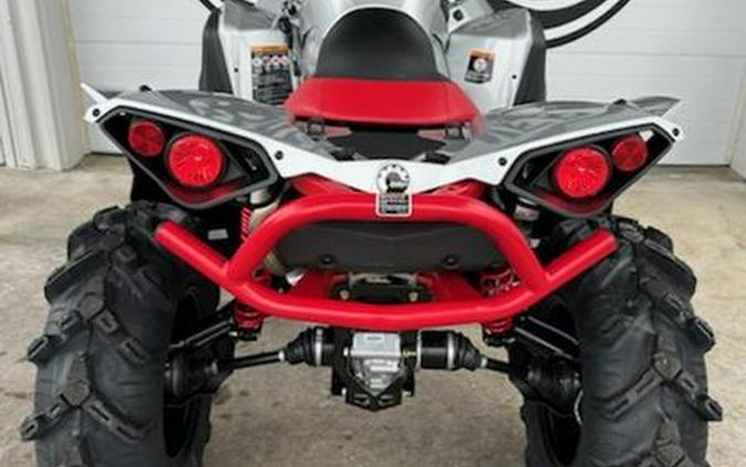 2026 Can-Am® Renegade X mr 1000 R Hyper Silver & Legion Red
