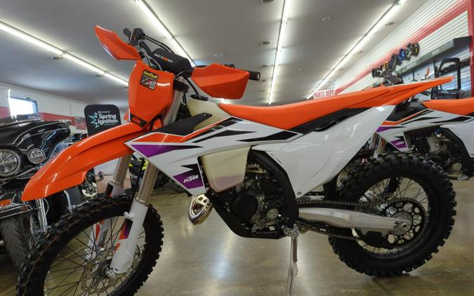 2024 KTM XC 125