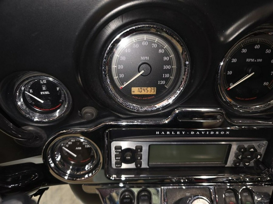 2010 Harley-Davidson FLHTCU - Ultra Classic Electra Glide