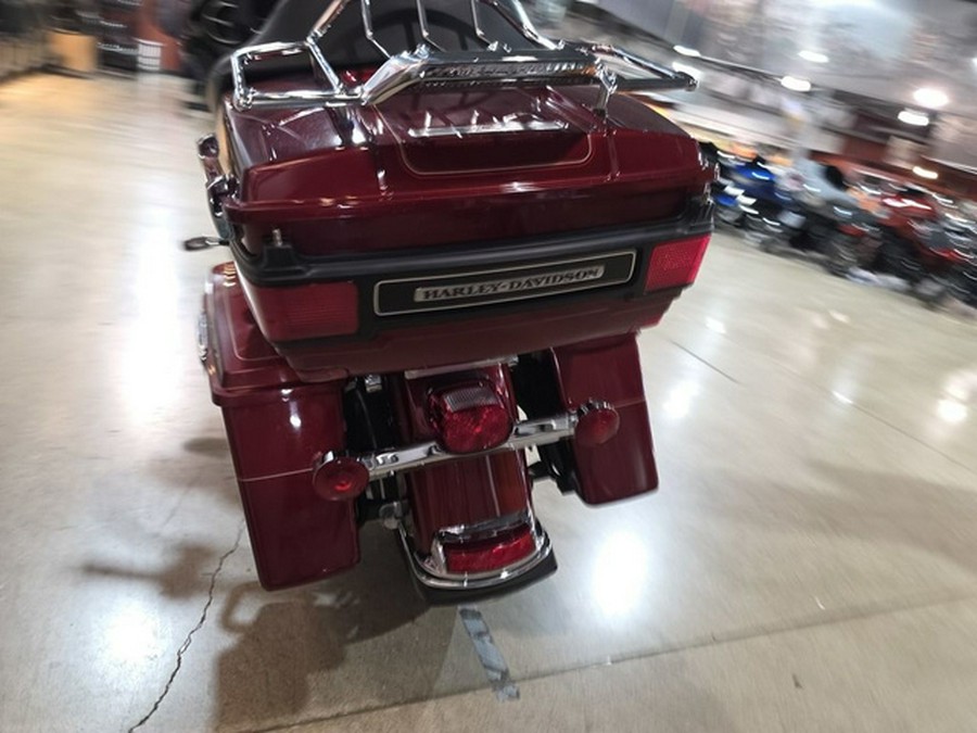 2010 Harley-Davidson FLHTCU - Ultra Classic Electra Glide