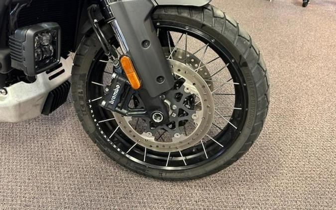 2022 Harley-Davidson® RA1250S - Pan America™ 1250 Special