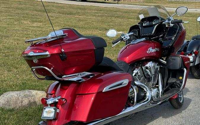 2024 Indian Motorcycle® Pursuit® Limited® with PowerBand Audio Package Sunset Red Metallic