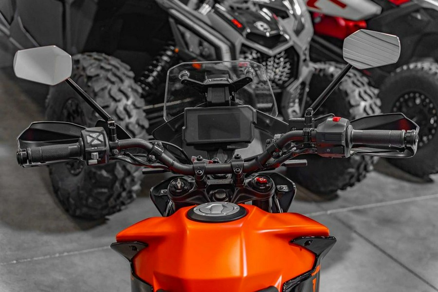 2023 KTM Adventure 390