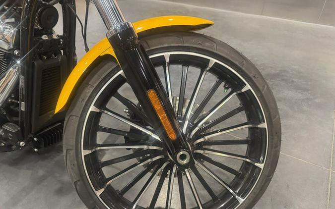 2025 Harley-Davidson Softail FXBR - Breakout