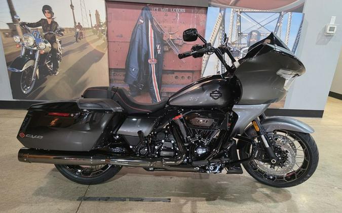 2025 Harley-Davidson FLTRXSE - CVO Road Glide