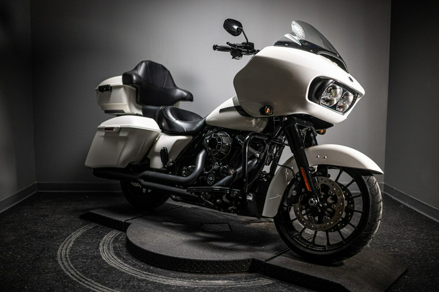 2018 Harley-Davidson Road Glide Special
