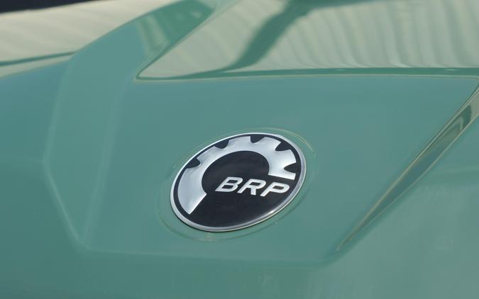 2026 CAN-AM DEFENDER MAX DPS HD7