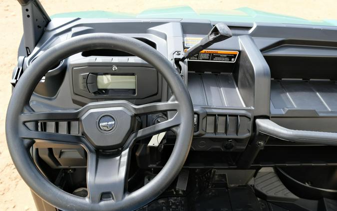 2026 CAN-AM DEFENDER MAX DPS HD7