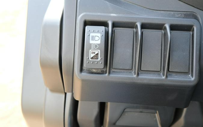 2026 CAN-AM DEFENDER MAX DPS HD7