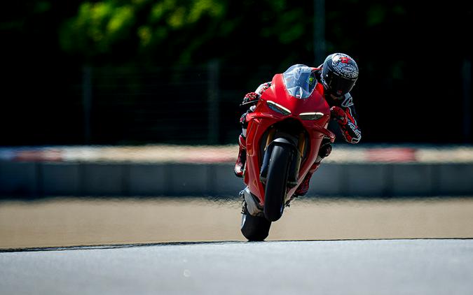 2025 Ducati Panigale V4 S
